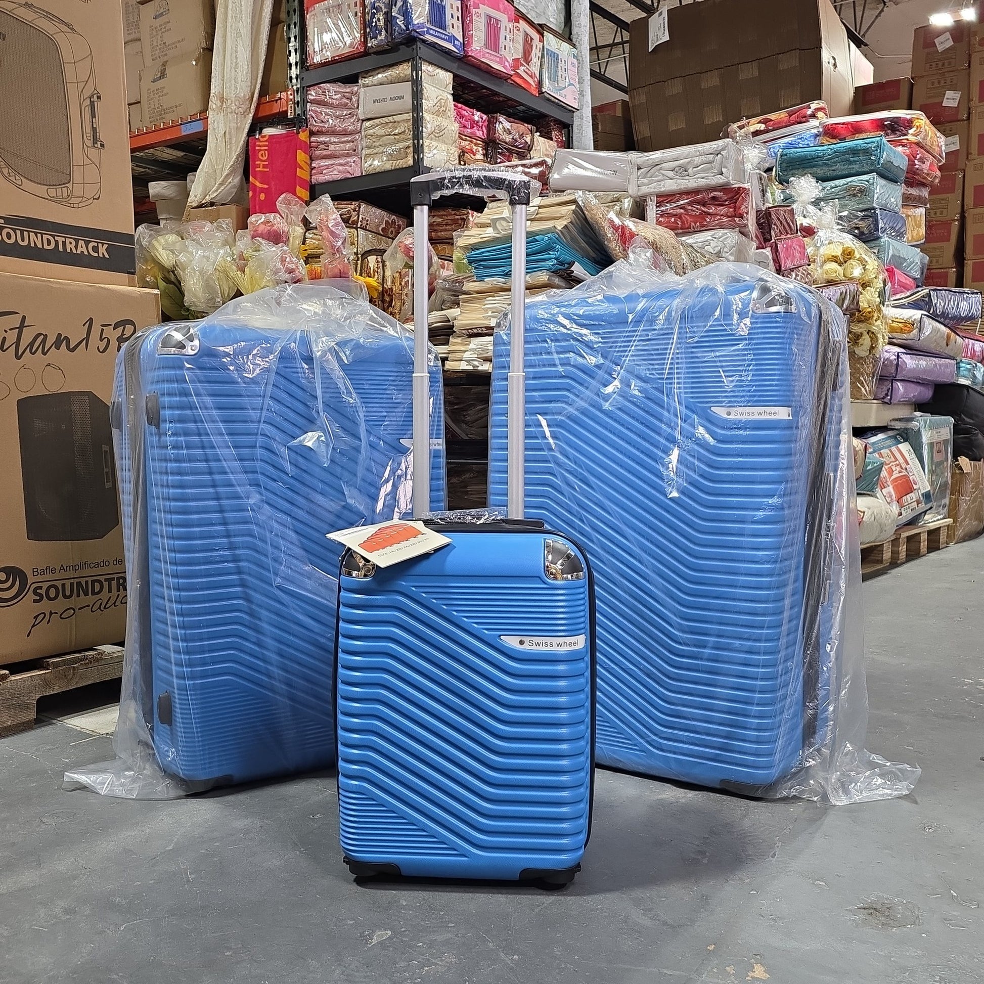Swiss Wheel - blue hard-shell luggage suitcase - size 18'' (wheels included)