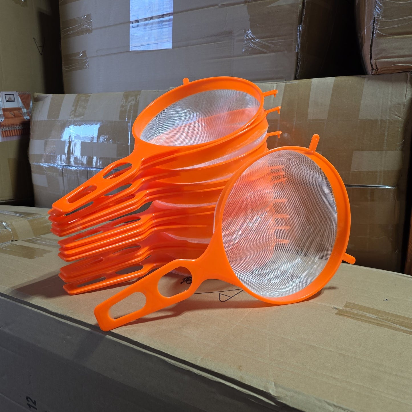 Plastic Strainers 12pct
